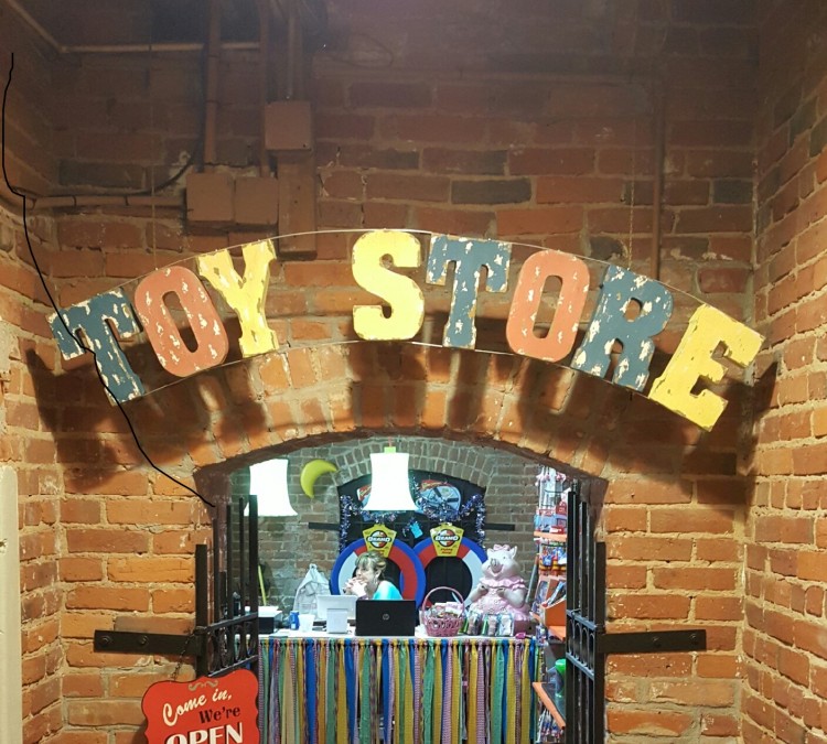 Toys in the Attic - Crown Point (Crown&nbspPoint,&nbspIN)
